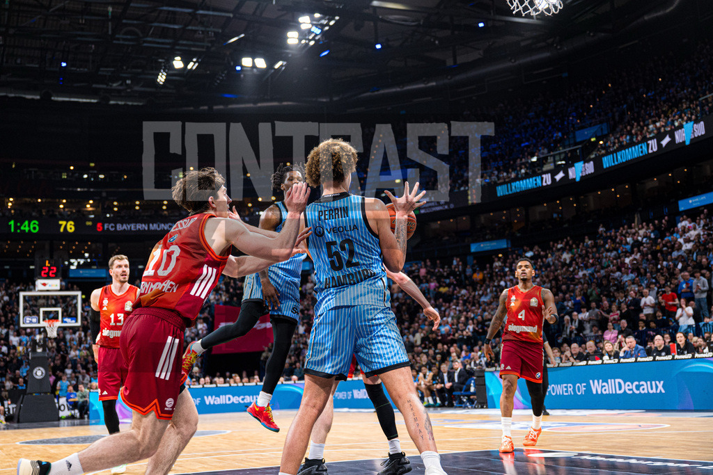 Basketball I Herren I Bundesliga I Saison 2025-2026 I 22. Spieltag I Veolia Towers Hamburg - FC Bayern Basketball | CONTRAST ZERØ MEDIA - Realisiert mit Pictrs.com