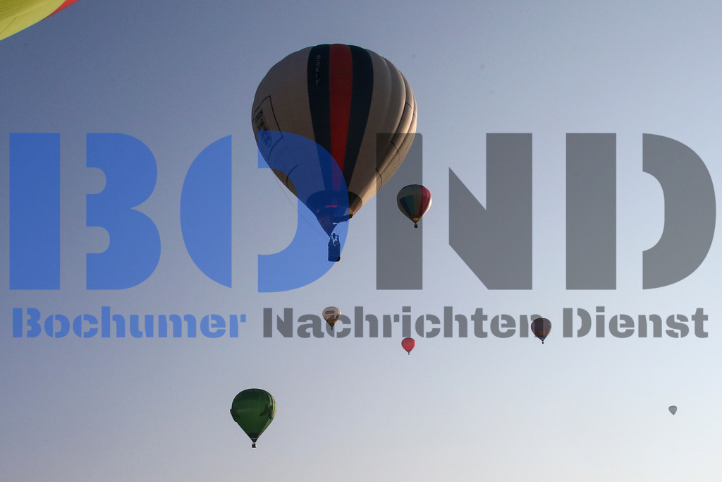  04.09.2021 - 
 | Sebastian Sendlak / Bochumer Nachrichtendienst (BOND) - Montgolfiade 2021 - Realisiert mit Pictrs.com