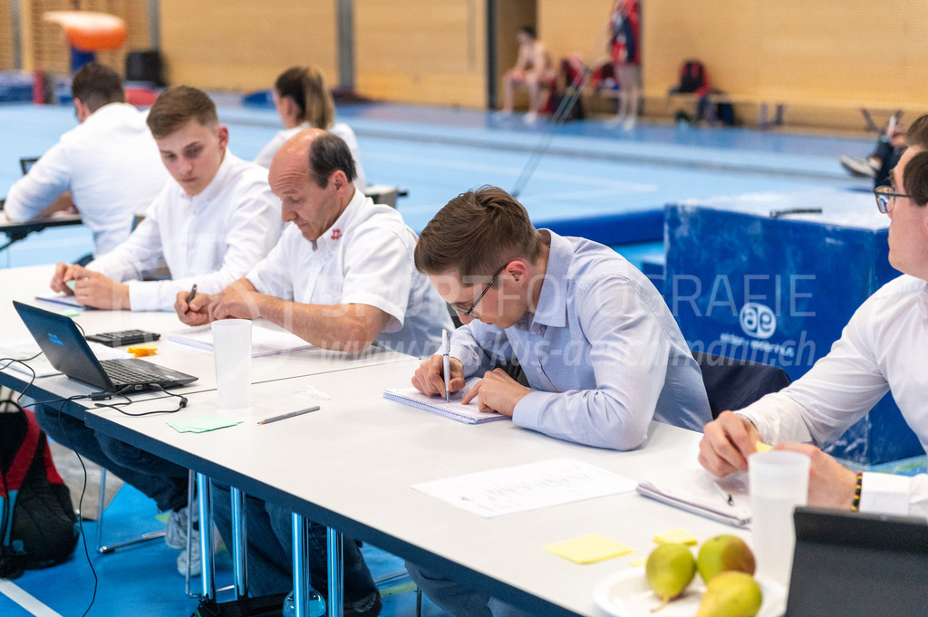 104. Zürcher Kunstturnertage Neftenbach - 14. May 2022 | 104. Zürcher Kunstturnertage Neftenbach
Turnhalle Ebni, Neftenbach
Programm 6 (P6)
Bild: Sportfotografie Markus Aeschimann | www.markus-aeschimann.ch - Realisiert mit Pictrs.com