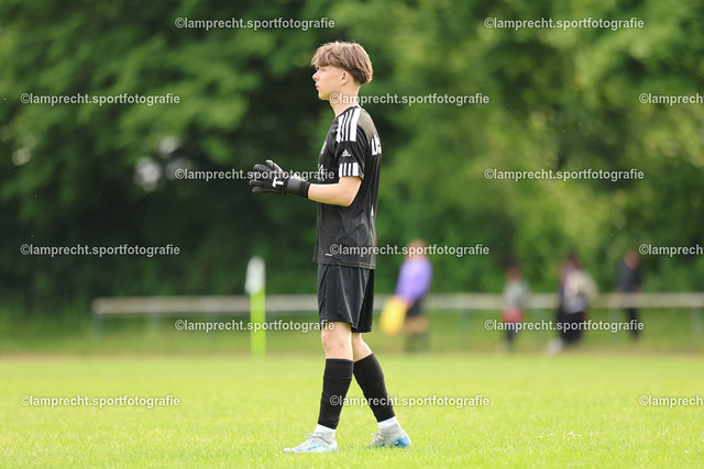 Fußball I Junioren I Kreispokal Lübeck I Finale I JSG Concordia Lübeck - TSV Siems I 09.06.2025.126 | Michael Keis (1, JSG Concordia Lübeck) - Realisiert mit Pictrs.com