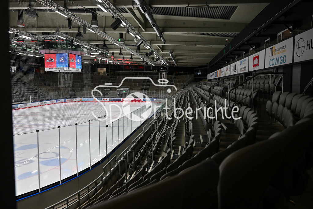 Augsburger Panther - Adler Mannheim | Das Curt Frenzel Stadion in Augsburg / CFS / Arena / Innenansicht / innere / Symbolbild / DEL: Augsburger Panther - Adler Mannheim, Curt Frenzel Stadion am 16.02.2025