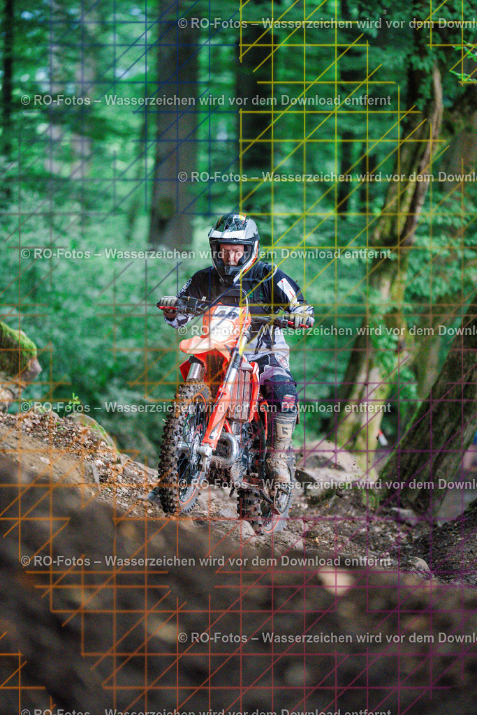4 Lauf Schlüchtern IGE 2026-331 | Sportfotografie von RO-Fotos: Motorsport, Motocross, Enduro, Laufveranstaltungen und Triathlon. Professionelle Fotos von Sportlern und Events. - Realisiert mit Pictrs.com