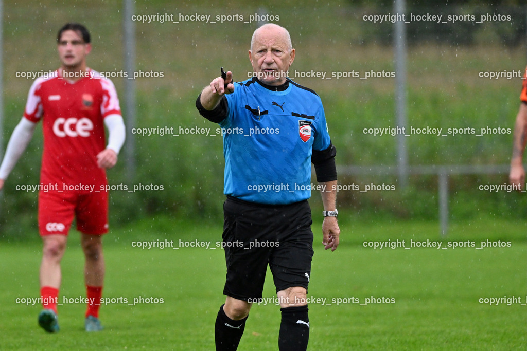 SV Viktoria Viktring vs. FC Mondi Frantschach | Christian Allmann Referee, SV Viktoria Viktring vs. FC Mondi Frantschach, SV Viktoria Viktring vs. FC Mondi Frantschach am 02.08.2025 in Klagenfurt (Sportplatz Viktrink), Austria, (Photo by Bernd Stefan)
