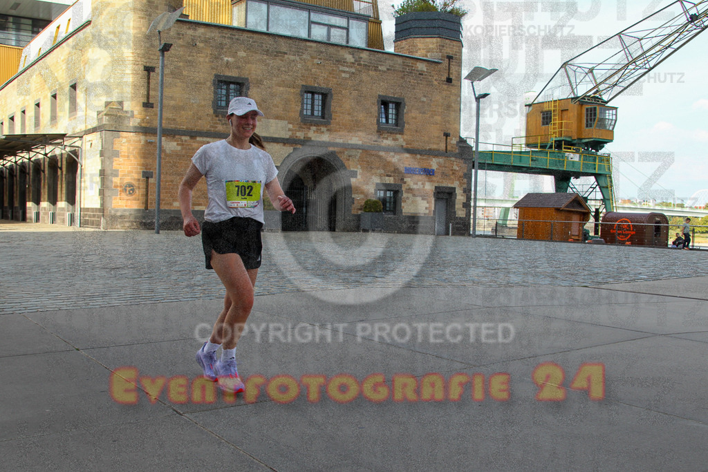 250920_1546_EV4_9566 | Sportfotografie im Rhein-Sieg Kreis, Köln, Bonn, NRW, Rheinland Pfalz, Hessen, etc. Unser Tätigkeitsfeld umfasst den Laufsport vom Volkslauf über den Marathon, Duathlon, Triathon bis zum Ultralauf wie Kölnpfad Ultra oder Schindertrail.