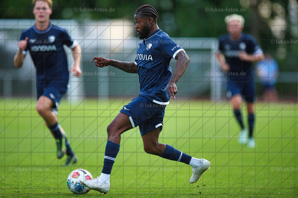 TuS Harpen - VfL Bochum | Testspiel des VfL Bochum gegen den TuS Harpen im Juli 2025 - Realisiert mit Pictrs.com