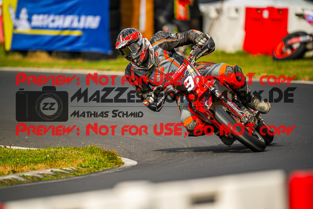 MaZZes_FotoMatrix_230702_7596 | S3