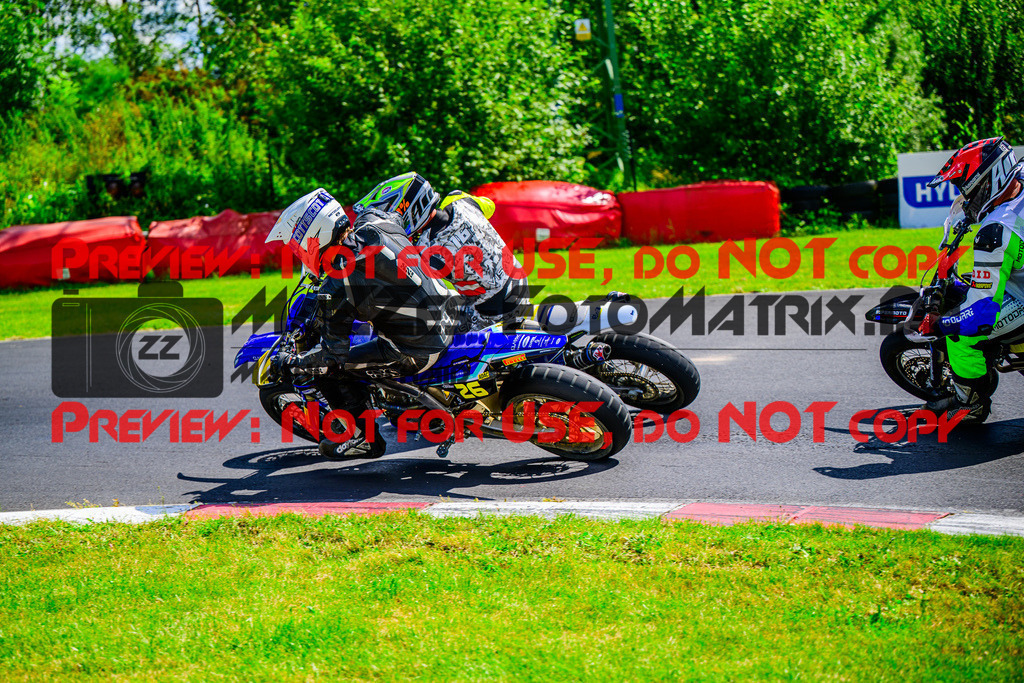 MaZZes_FotoMatrix_240714_6021986_0456 | UE40