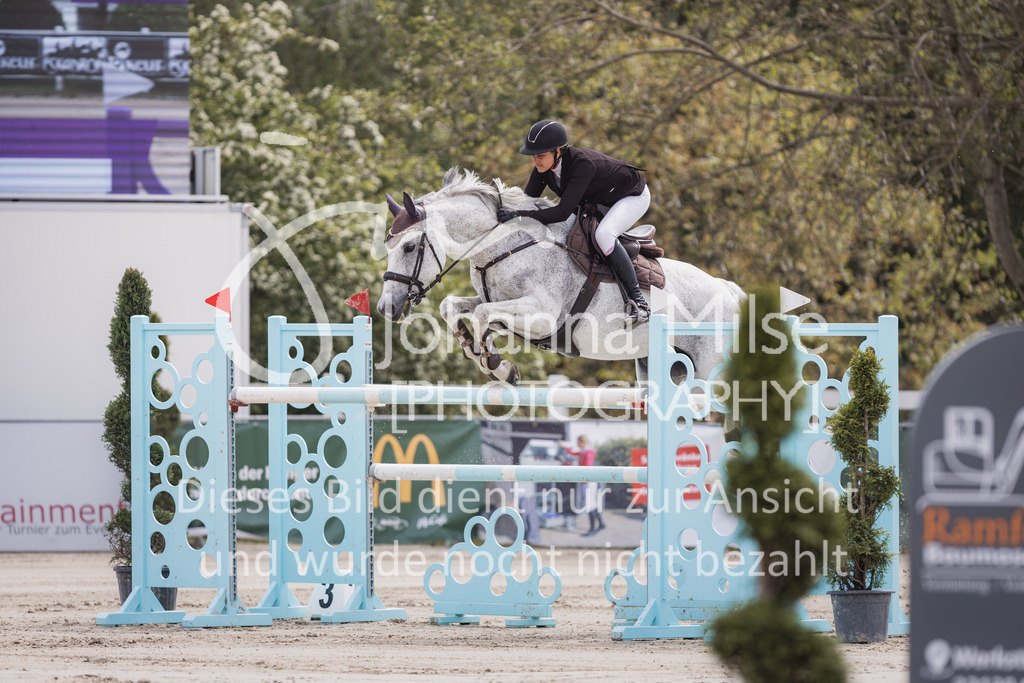 230521_MayDays_FinaleAmateurTour-807 | Deine schönsten Turniermomente als professionelle Fotos! Entdecke hochwertige Pferdesport-Fotografie im Online-Shop. Jetzt Fotos finden & bestellen!