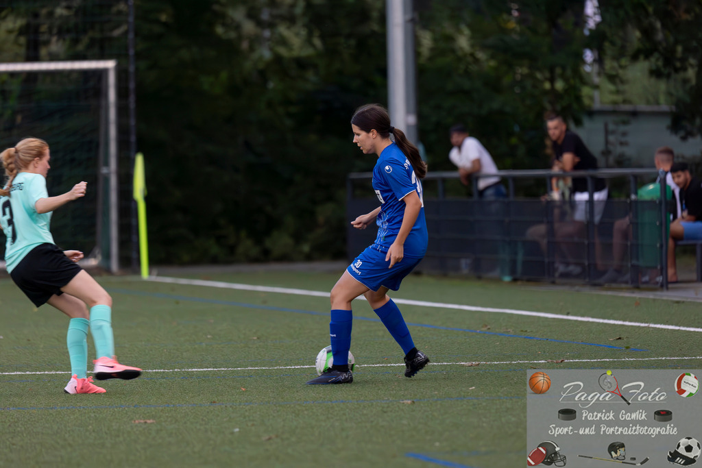 F03 - FCNI 07092024 - PG-267 | PagaFoto Shop von Patrick Gawlik - Sportfotografie in Frankfurt und Rhein-Main: u.a. American Football, Basketball, Eishockey, Fussball, Handball, Hockey, Lacrosse, Rugby, Volleyball - Realisiert mit Pictrs.com