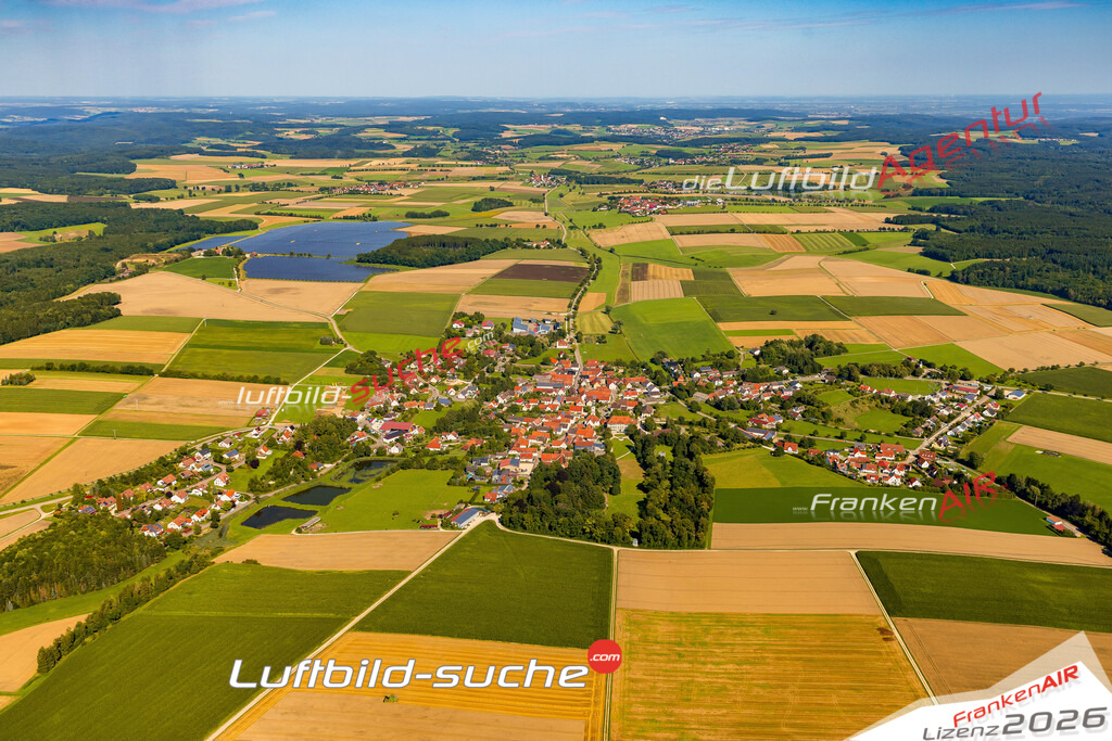 Luftaufnahme von  Amerdingen - Die Luftaufnahme wurde 2025 vom UL-Flugzeug heraus erstellt ( keine Drohne ) - Hochauflösende Luftaufnahme - für professionelle Ausdrucke geeignet. Die Geschenkidee !Mit Lizenz und Bildrechte bestellbar