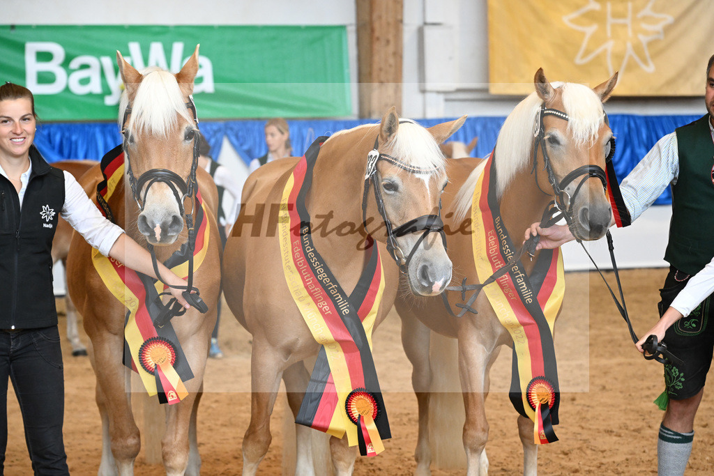 Bundessiegerfamilie_Spiess_54224206 | hf-fotografie - Realisiert mit Pictrs.com