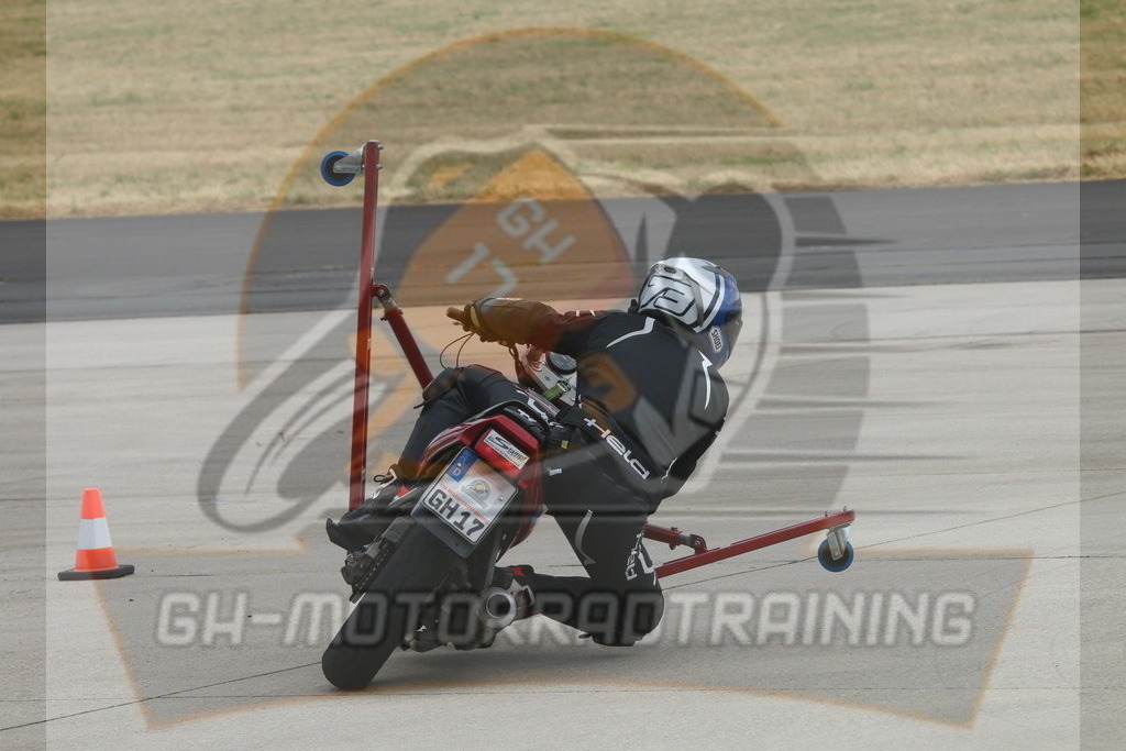 IMG_3336 | gh-motorradtraining-foto.de - Realisiert mit Pictrs.com