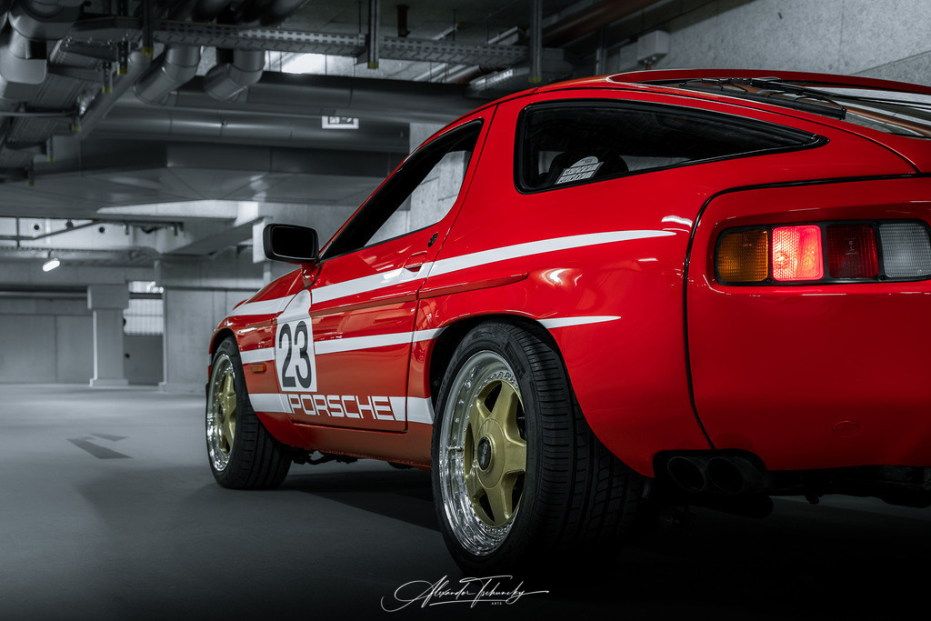 R6AT0589 _Alexander Tschuncky | Entdecken Sie die faszinierende Welt von Alexander Tschuncky Arts: Kreative Fotografie, atemberaubende Automobilkunst und hochwertiger Bilderdruck. Lassen Sie sich inspirieren! - Realisiert mit Pictrs.com