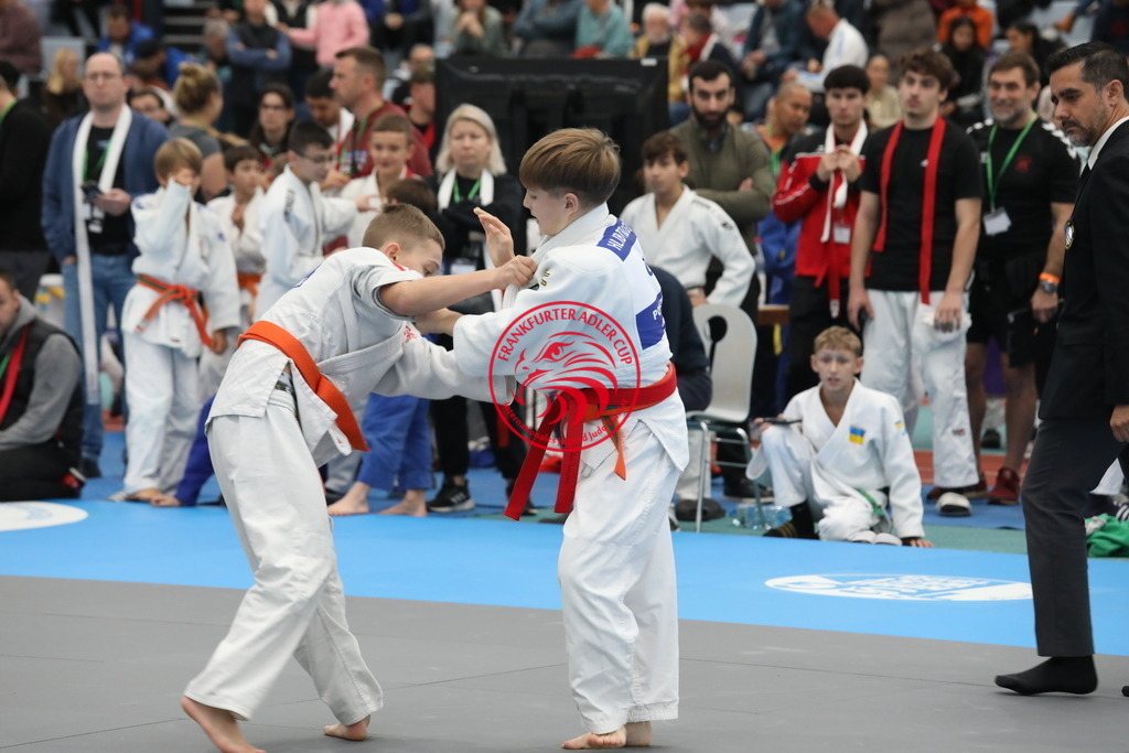 1J7A1775 | Fotos vom Adler Cup - Pictures from Adler Cup

Hier findet Ihr alle Eindrücke und großen Momente der Adler Cup Wochenenden. Here you will find all impressions and great moments of the Adler Cup weekends. - Realisiert mit Pictrs.com