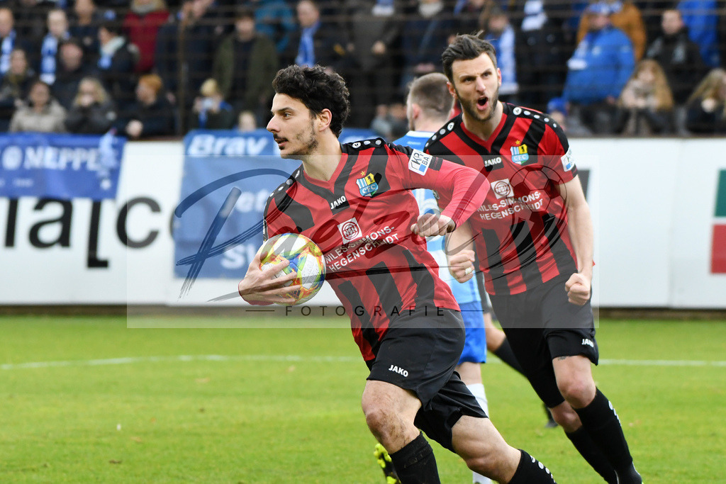 20200201_MEPCHE_0101 | Fußball, Herren: Philipp Hosiner (Chemnitzer FC) Torjubel, jubelt nach seinem Tor zum 1:1 waehrend des Spiels der 3. Liga zwischen SV Meppen und Chemnitzer FC in der Haensch-Arena am 01.02.2020 in Meppen, Deutschland. DFB / DFL REGULATIONS PROHIBIT ANY USE OF PHOTOGRAPHS AS IMAGE SEQUENCES AND/OR QUASI-VIDEO. - Realisiert mit Pictrs.com
