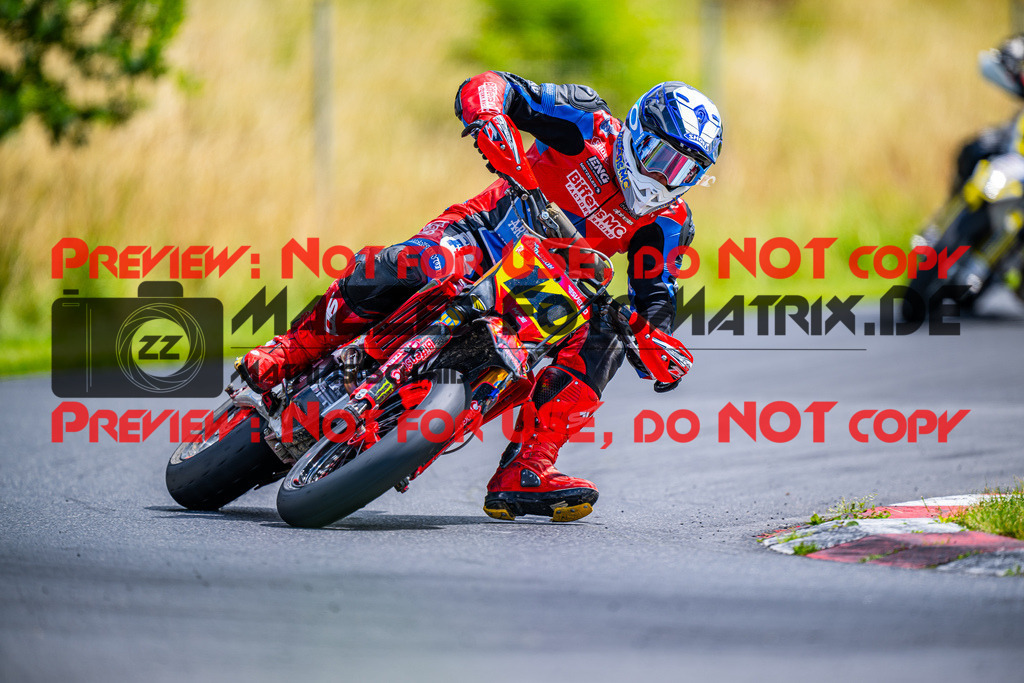 MaZZes_FotoMatrix_240713_6007705_8243 | S1