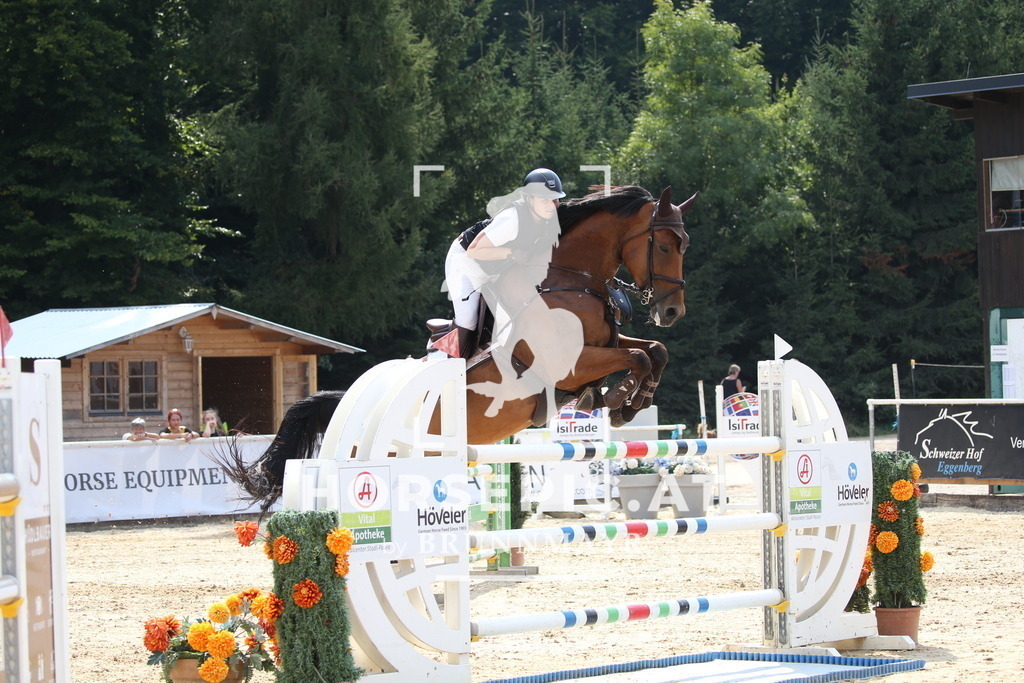 DL2Q4694 | Willkommen bei Brunnmayr - Design & Fotografie – Ihrem Spezialisten für Reitturniere und Pferdeveranstaltungen in Oberösterreich, Salzburg und Bayern! Seit über 17 Jahren sind wir leidenschaftlich dabei.