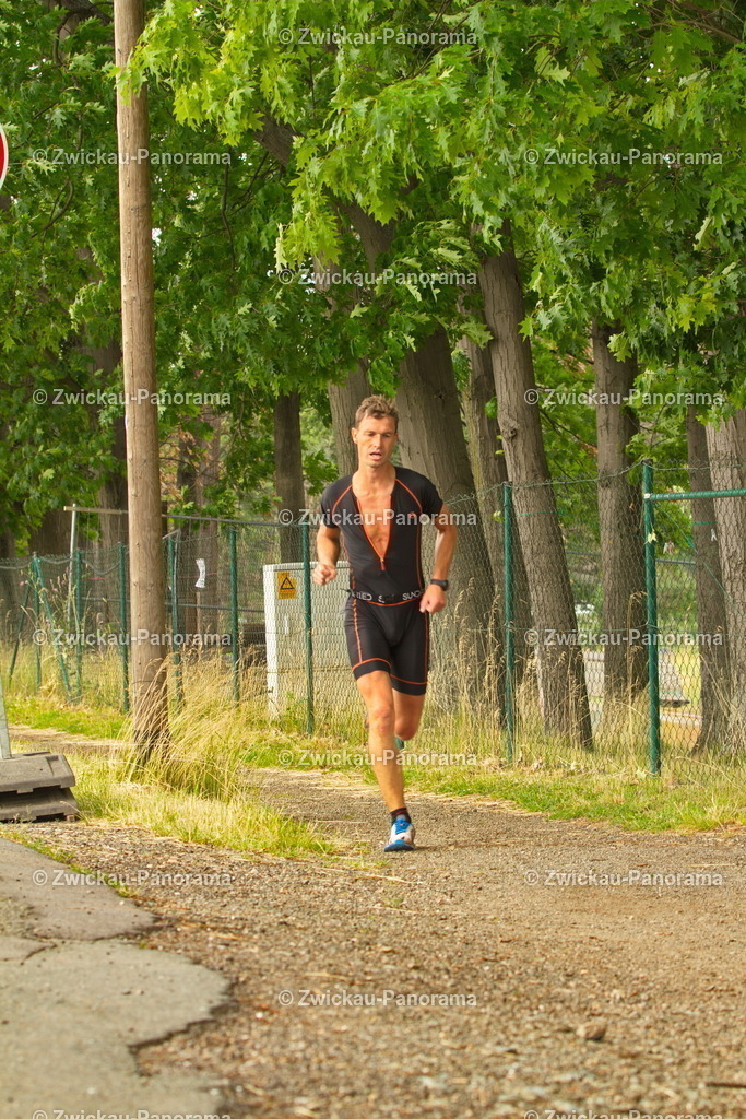 2023_0630_KoberTriathlon_Jeder0571 | Urban. Natur. Panorama. Luftbild. 
Der Bildershop für aufregende Perspektiven!
Für Deko, Wandbild und Kalender!
Wir bringen LED-Bilder zum Leuchten!
