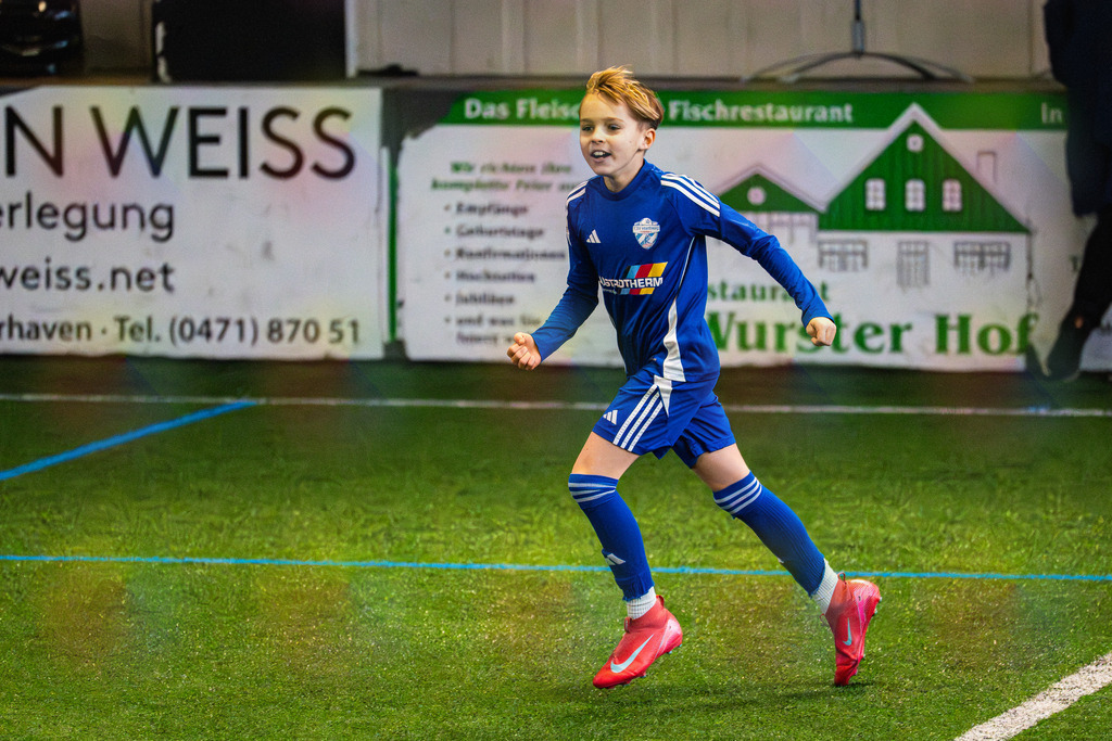 _BLR8839 | Professionelle Fußball- und Sportfotografie. Spielbilder online ansehen und kaufen – Einzelbilder oder komplette Galerien in hoher Qualität. - Realisiert mit Pictrs.com