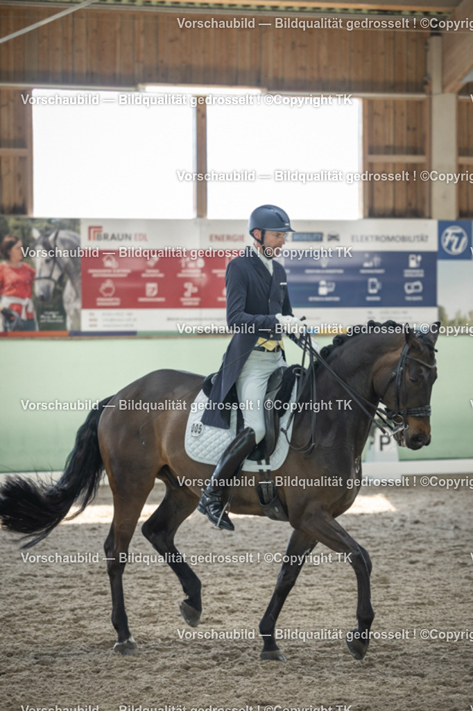 _D5A9573 | Emotionale Pferde- & People-Fotografie rund um Heidelberg, Leimen & Umgebung. Natürliche Fotos von Pferd, Mensch & Familie. Jetzt Termin sichern!