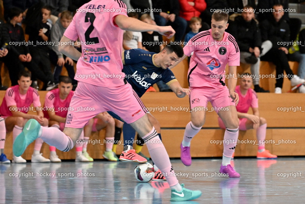 Carinthia Flamengo Futsal Club vs. Futsal Klagenfurt | #11 Saso Kovacevic Futsal Klagenfurt, #97 Leon Brisevac Carinthia Flamengo, Carinthia Flamengo Futsal Club vs. Futsal Klagenfurt, Carinthia Flamengo Futsal Club vs. Futsal Klagenfurt am 01.12.2024 in Klagenfurt (Ballspielhalle Viktring), Austria, (Photo by Bernd Stefan)