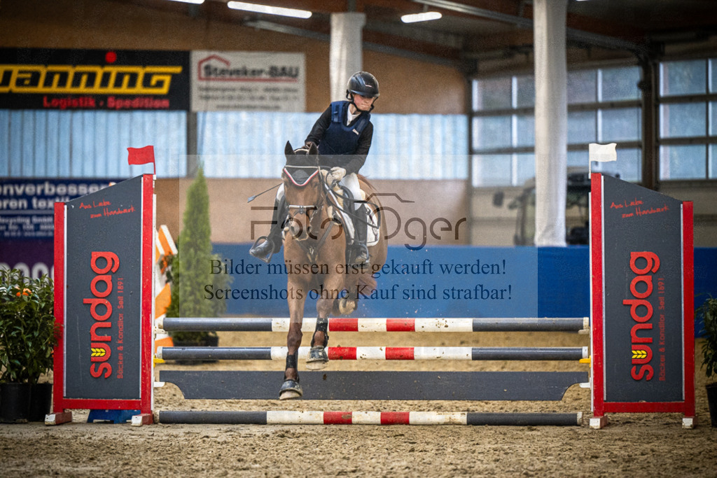 DOS_0936 | Entdecke hochwertige Reitturnierfotos von Foto Oger. Professionell, emotional und authentisch – jetzt Lieblingsmomente im Shop bestellen.Deutschlandweite Turnierfotografie. - Realisiert mit Pictrs.com