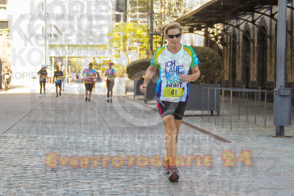 240921_1342_EV4_9037 | Sportfotografie im Rhein-Sieg Kreis, Köln, Bonn, NRW, Rheinland Pfalz, Hessen, etc. Unser Tätigkeitsfeld umfasst den Laufsport vom Volkslauf über den Marathon, Duathlon, Triathon bis zum Ultralauf wie Kölnpfad Ultra oder Schindertrail.