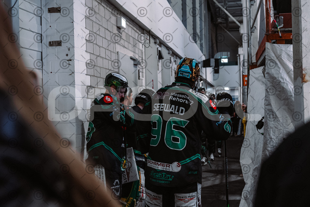 Alligators_vs_Deggendorf_30_11_2025-066 | Höchstadt Alligators Fotogalerie: Eishockey-Action aus Franken. Professionelle Spielfotos, Portraits & Stadionbilder zum Download. Jetzt entdecken! - Realisiert mit Pictrs.com