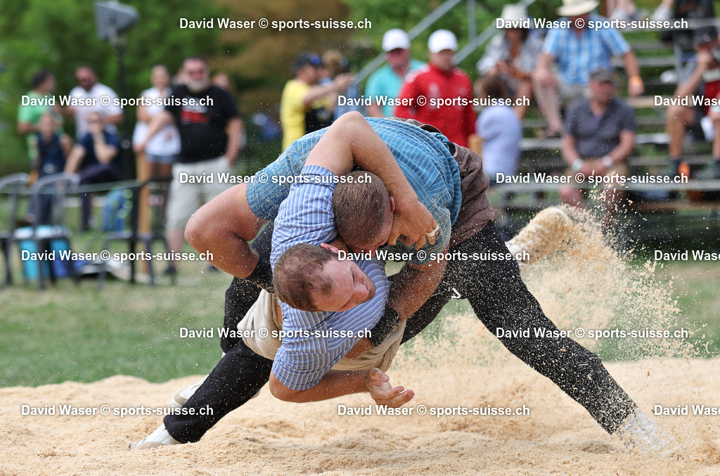 Rychen Roger ___ - Ambühl Joel ___ _ la F_te Romande de Lutte suisse _ Romanel-sur-Lausanne le 16.07.2023 Photos Waser David _ sports-suisse.ch _ (9) | sports-suisse.ch