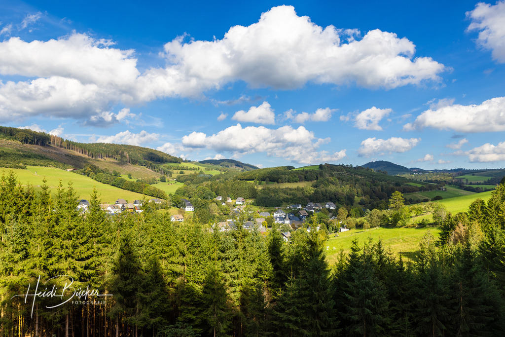 Westfeld und Umgebung 051 | Bilder und Impressionen zu jeder Jahreszeit aus dem Sauerland im Naturpark Sauerland-Rothaargebirge - Realisiert mit Pictrs.com