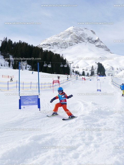 Mailin(5) | Photos von der Skischule Warth - Realisiert mit Pictrs.com