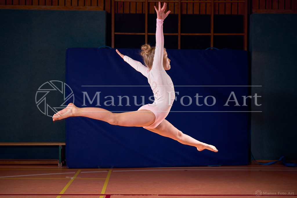 B-DSC00299 | Professionelle Sportfotografie in Hamburg, Schleswig-Holstein und Niedersachsen – spezialisiert auf Rhönrad, Geräteturnen, Leistungsturnen und rhythmische Sportgymnastik. Bundesweite Begleitung von Rhönrad-Events. Jetzt Sport-Fotos - Realisiert mit Pictrs.com