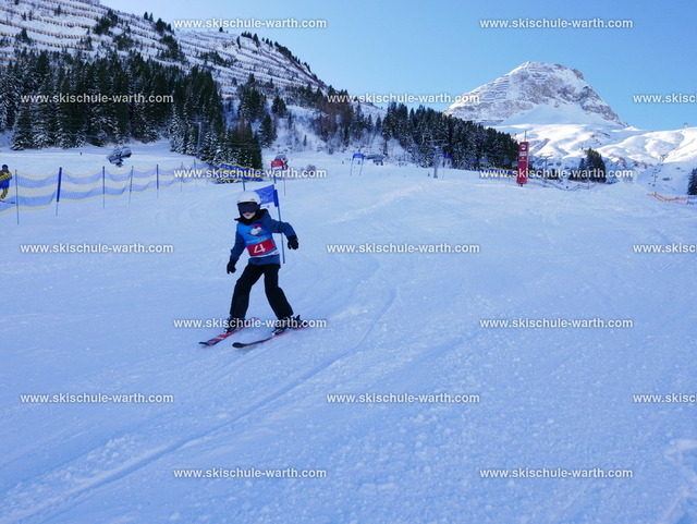 Marith (4) | Photos von der Skischule Warth - Realisiert mit Pictrs.com
