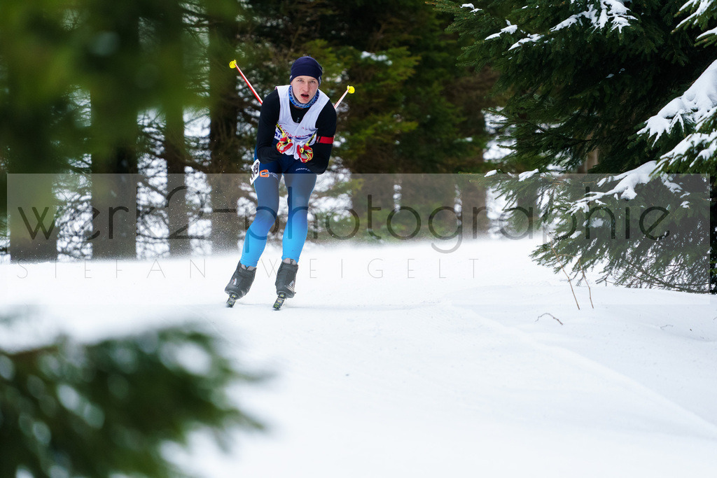 DSC Oberwiesenthal | Vom 19. - 21. Januar fand in der Sparkassen-Skiarena Oberwiesenthal der DSV E.INFRA Schülercup Biathlon statt.