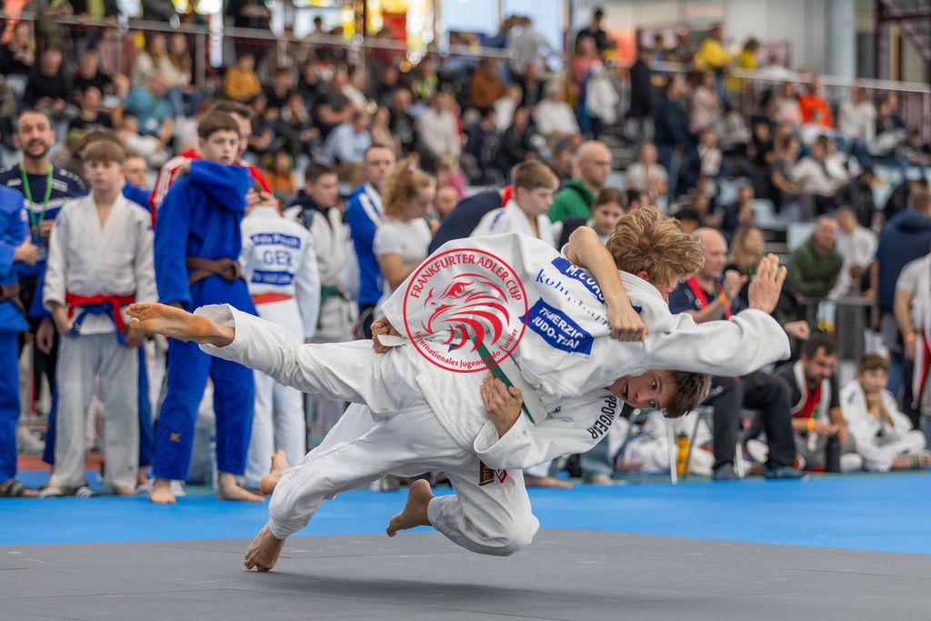 Internationaler Adler Cup 2024 | Foto vom Internationalen Adler Cup Judo Turnier im Sport- und Freizeitzentrum Kalbach im Oktober 2024 - Realisiert mit Pictrs.com