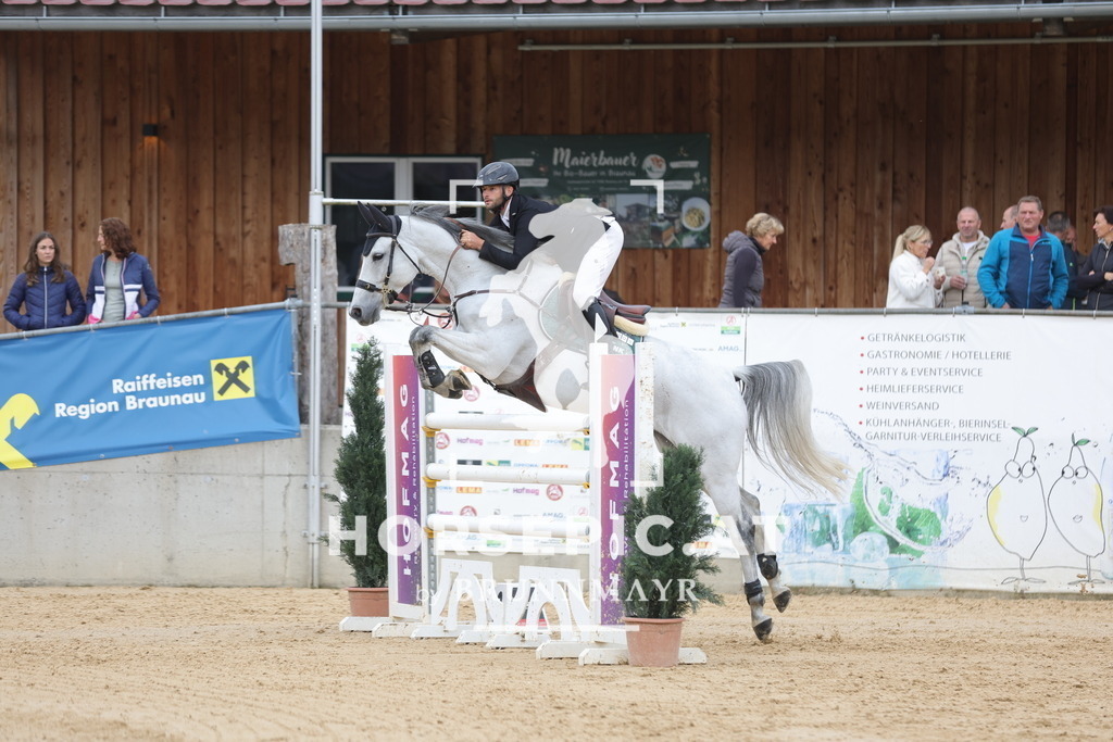0P6A3779 | Willkommen bei Brunnmayr - Design & Fotografie – Ihrem Spezialisten für Reitturniere und Pferdeveranstaltungen in Oberösterreich, Salzburg und Bayern! Seit über 17 Jahren sind wir leidenschaftlich dabei.
