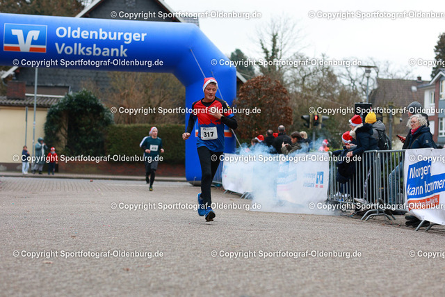 AMLA3553 | Bildershop "Sportfotograf-Oldenburg" mit Fotos von Sportevents in Oldenburg und Umzu. - Realisiert mit Pictrs.com