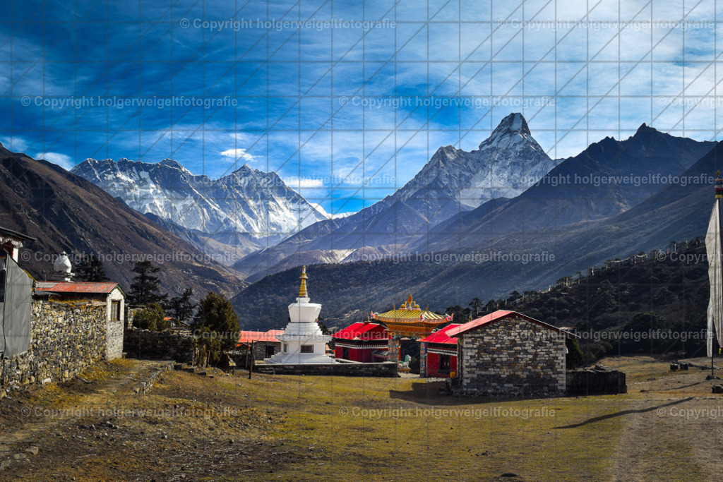 Kloster Tengboche | Sehr schöner Blick auf Ama Dablam, Lhotse und die gesamte Nuptse/Lhotse-Südwand.Und der Everestgipfel ist auch zu sehen. - Realisiert mit Pictrs.com