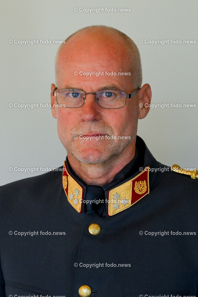 Pressegespraech OEAMTC Ooe und Polizei Ooe_ 05.09.2023_-24 | 05.09.2023, OEAMTC Linz, AUT, Pressegespraech OEAMTC Ooe und Polizei Ooe, Gefahr auf dem Schulweg im Bild Oberst Johann Thumfart (Stv. Leiter Landesverkehrsabteilung LPD Ooe)