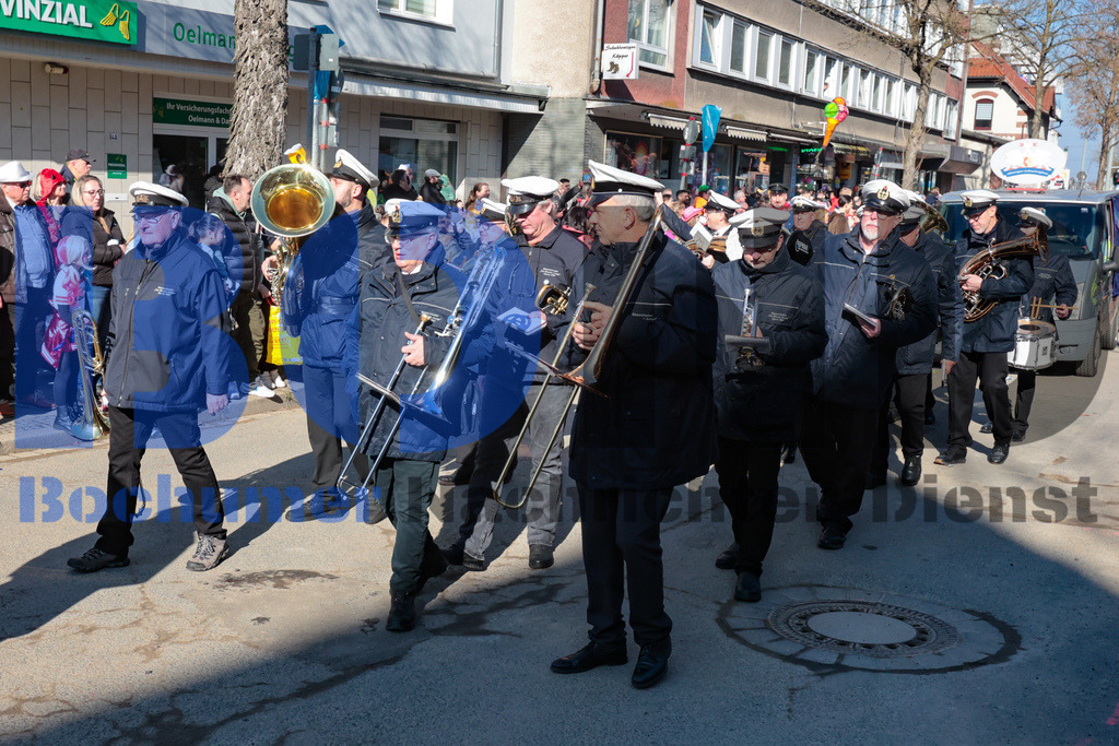 JEM_WATKAR20250302-3 | bond - Realisiert mit Pictrs.com