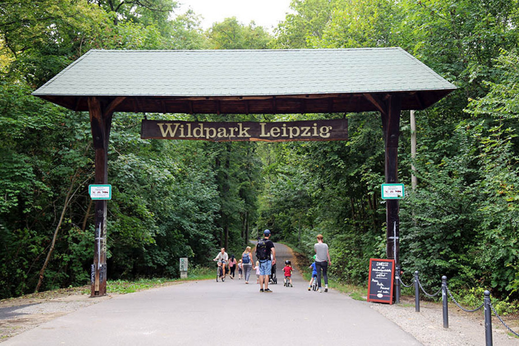 Foto: Leipzig - Wildpark Leipzig | Das Team hinter BILDLEXIKON LEIPZIG bündelt historische wie aktuelle Informationen über die Stadt Leipzig in Text und Bild auf einer Plattform und stellt diese der interessierten Öffentlichkeit zur Verfügung.