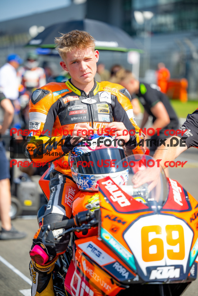 MaZZes_FotoMatrix_240901_6021986_2808 | SSP300