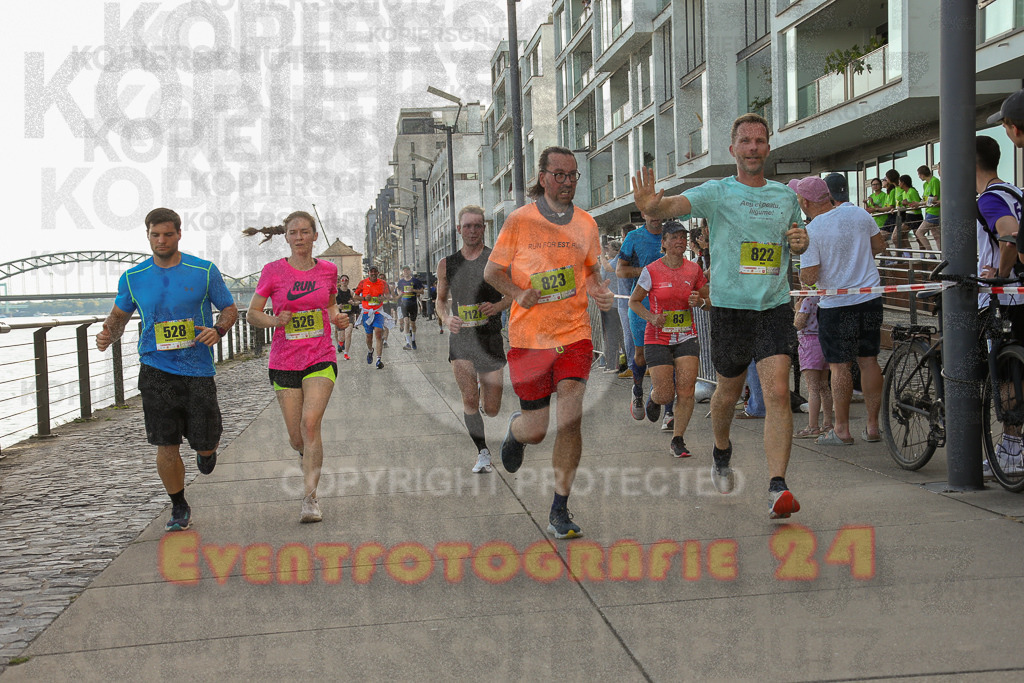 250920_1448_EX1_7661 | Sportfotografie im Rhein-Sieg Kreis, Köln, Bonn, NRW, Rheinland Pfalz, Hessen, etc. Unser Tätigkeitsfeld umfasst den Laufsport vom Volkslauf über den Marathon, Duathlon, Triathon bis zum Ultralauf wie Kölnpfad Ultra oder Schindertrail.
