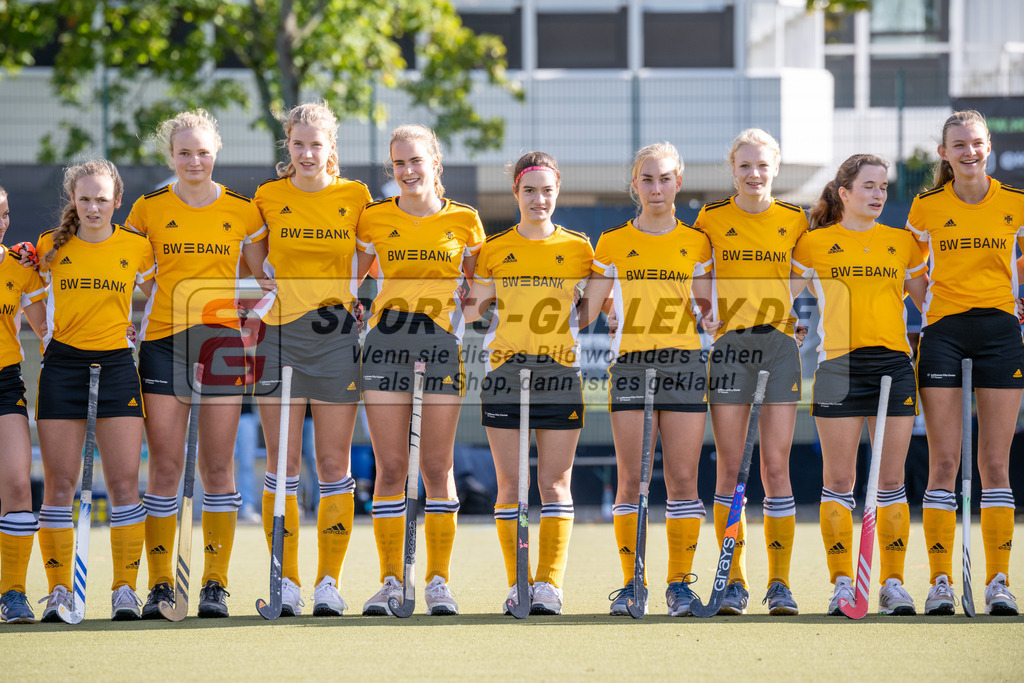 SFE_20231021_0059 | Deutsche Meisterschaft Weibliche U16 Halbfinale Düsseldorfer HC - Harvestehuder THC am 21.10.2023 in Köln (Düsseldorfer Hockeyclub 1905 e.V.), Photo: Stephan Fehrmann 2023 (Sports-Gallery)