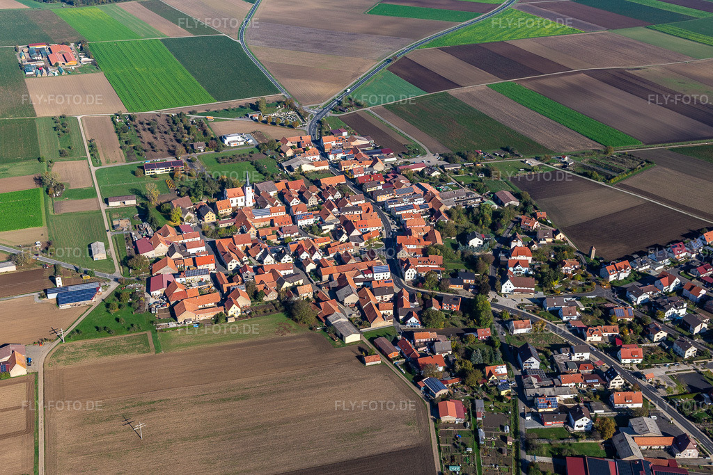 Luftbild: Ortsansicht von Süden in Kolitzheim im Bundesland Bayern in Deutschland. Foto: IMG_119628.jpg vom 26.10.2019 durch Werner Riehm/FLY-FOTO.de