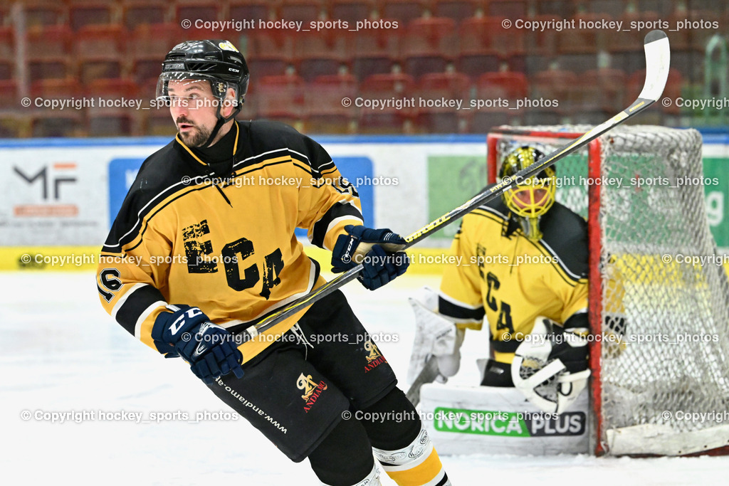 EC Kellerberg vs. EC Arnoldstein | #16 Rossmann Manuel EC Arnoldstein, #11 Santner Christian EC Arnoldstein, EC Kellerberg vs. EC Arnoldstein, EC Kellerberg vs. EC Arnoldstein am 03.02.2025 in Villach (Stadthalle Villach), Austria, (Photo by Bernd Stefan)