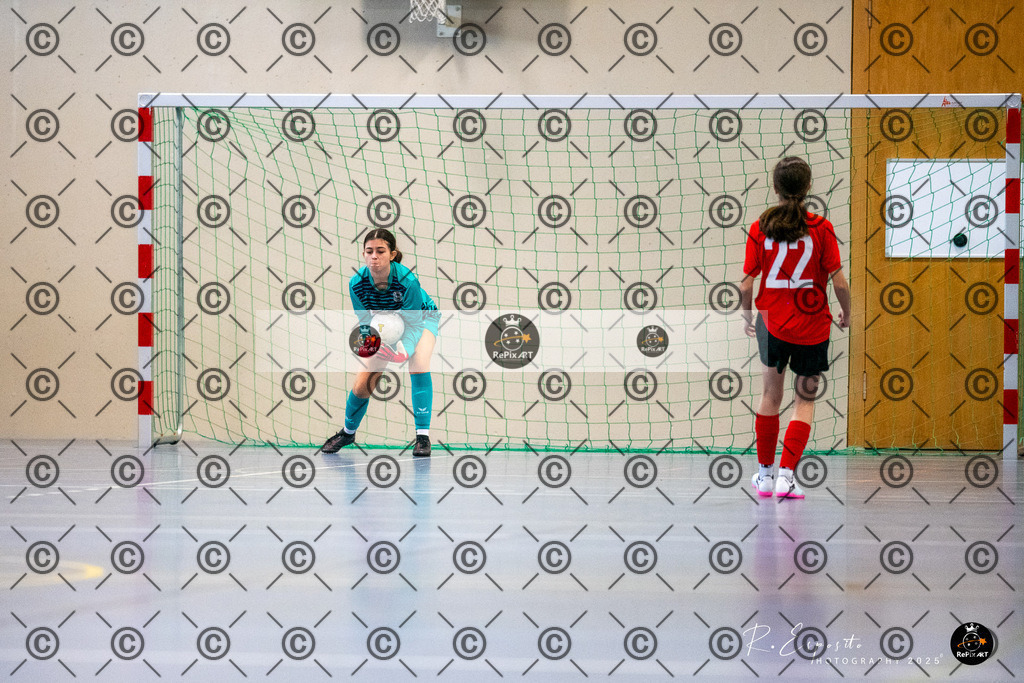 20251130_FCR-Hallenturnier-FF-17_RAW-1_031-41 | Sport und Naturfotografie von Roberto Esposito zeigt echte Momente Bewegung und die Schönheit der Natur. Ausdrucksstarke Bilder schaffen Emotionen.