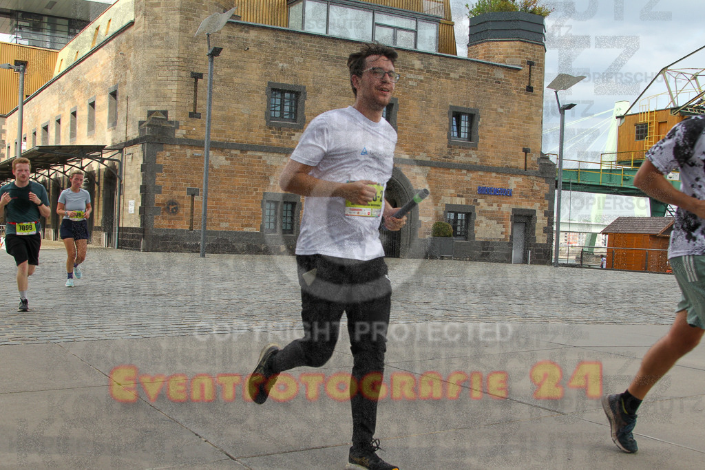 250920_1522_EV4_8630 | Sportfotografie im Rhein-Sieg Kreis, Köln, Bonn, NRW, Rheinland Pfalz, Hessen, etc. Unser Tätigkeitsfeld umfasst den Laufsport vom Volkslauf über den Marathon, Duathlon, Triathon bis zum Ultralauf wie Kölnpfad Ultra oder Schindertrail.