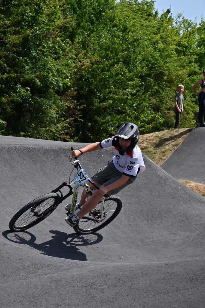 DSC_6660-cam-florian | German Pumptrack Series - Realisiert mit Pictrs.com