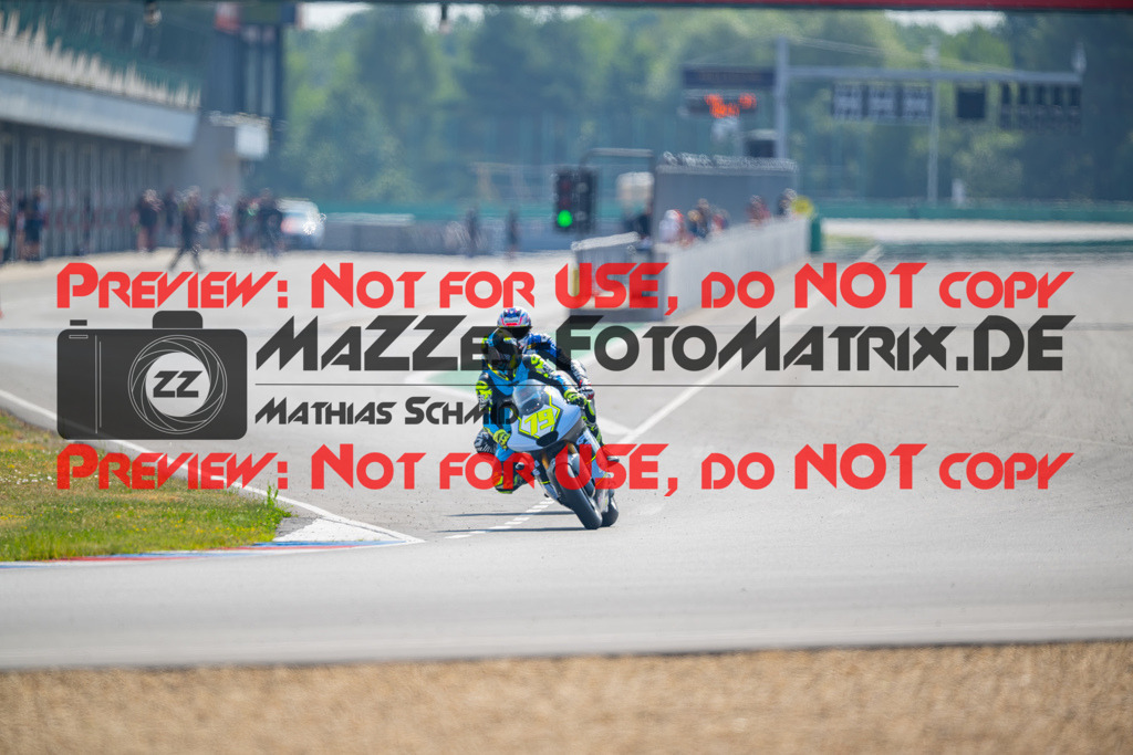 MaZZes-Fotomatrix-20260805-529204 | R1